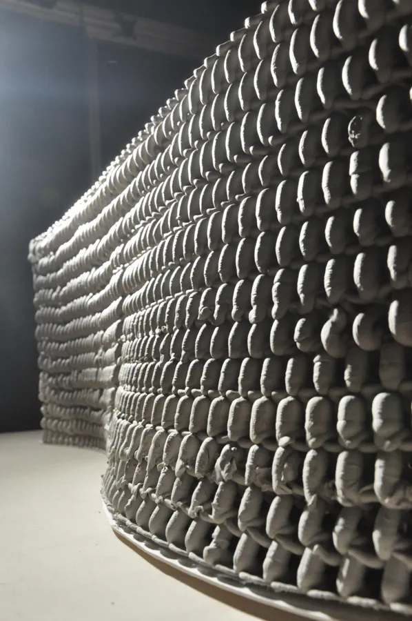 Another picture of double curved geometry produced by using a closed-loop system, from a different angle